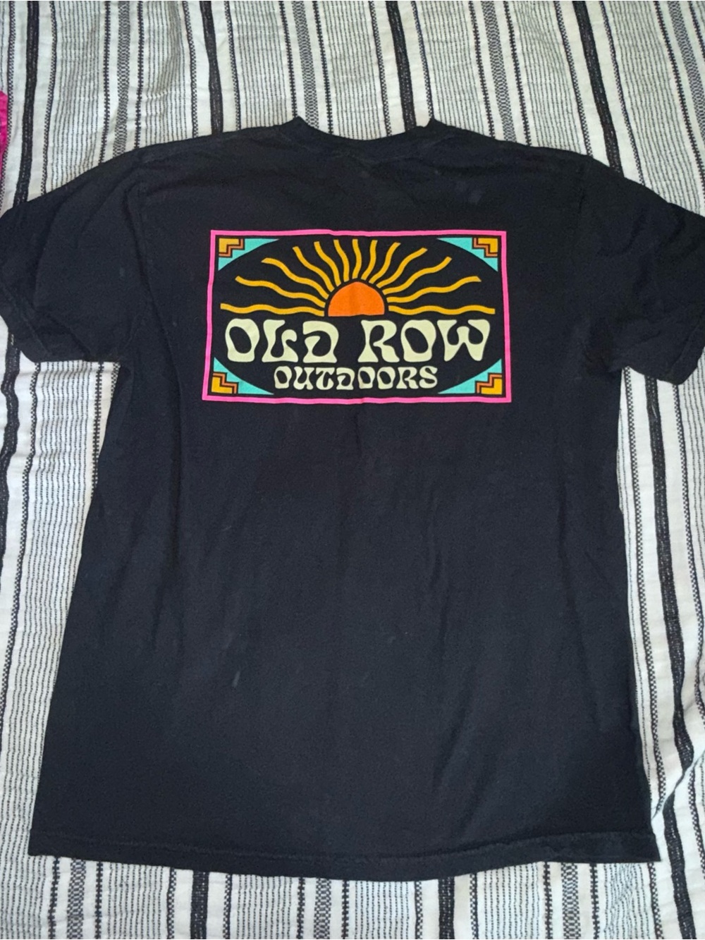 Old Row short sleeve shirt